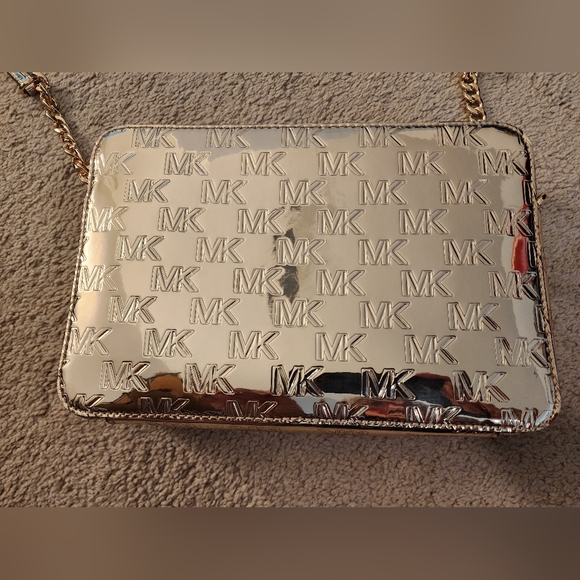 Michael Kors Silver Crossbody Bag - Picture 5 of 10